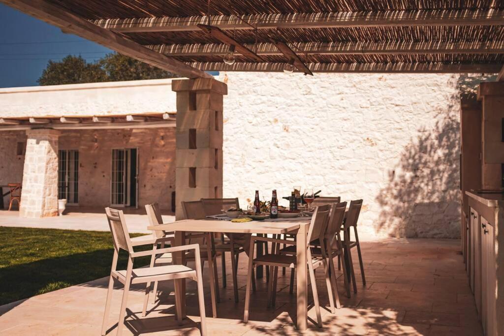 Tenuta Trullo Acquaro Остуни Экстерьер фото